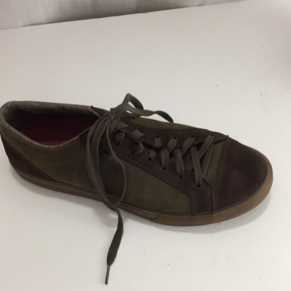 Teva Brown And Olive Suede Skateboard Shoes Size 11